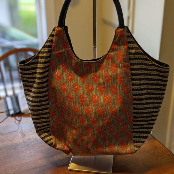 Dune Tote - Picture 1 of 3